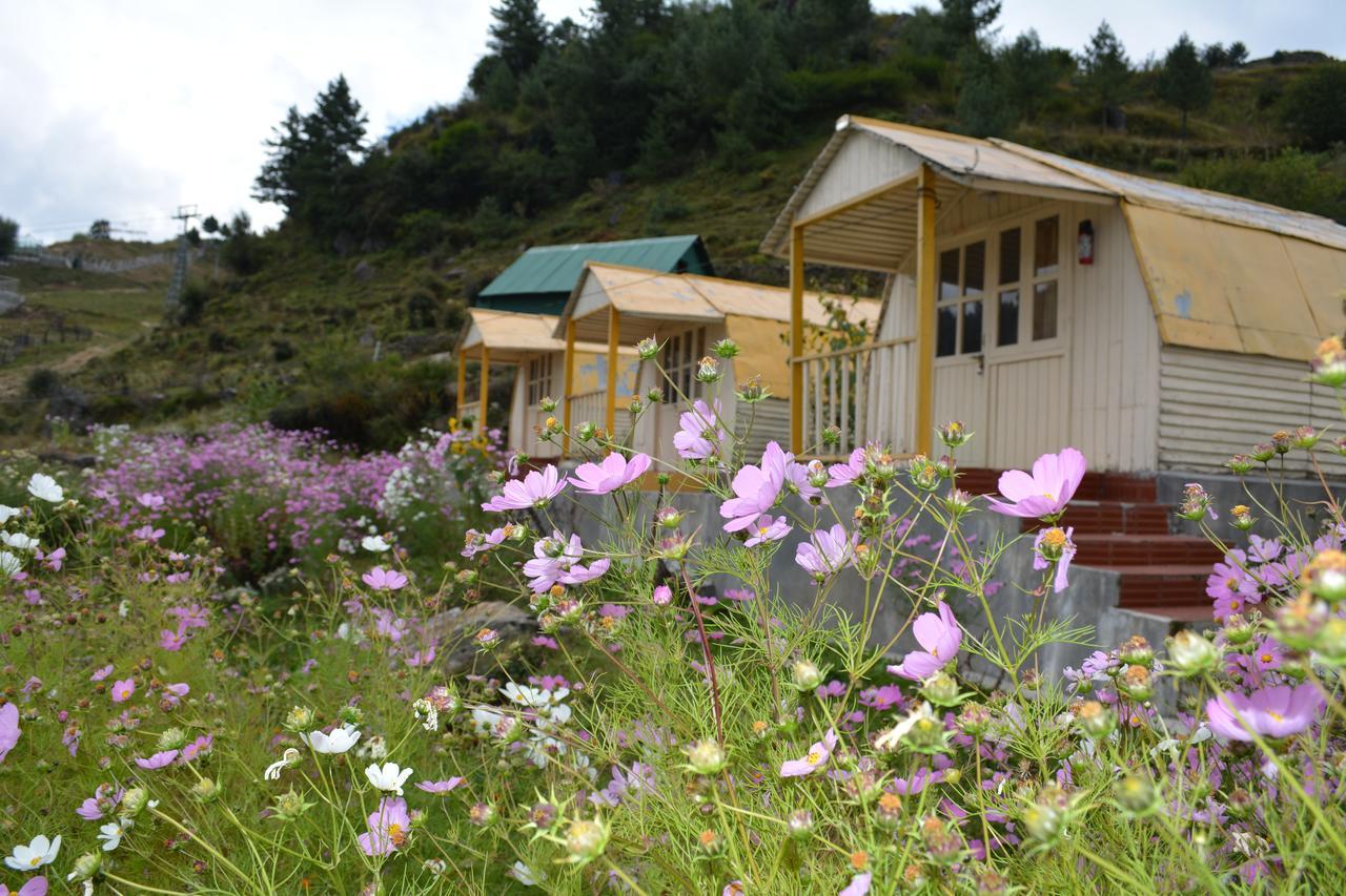 Auli Resort Joshīmath Esterno foto